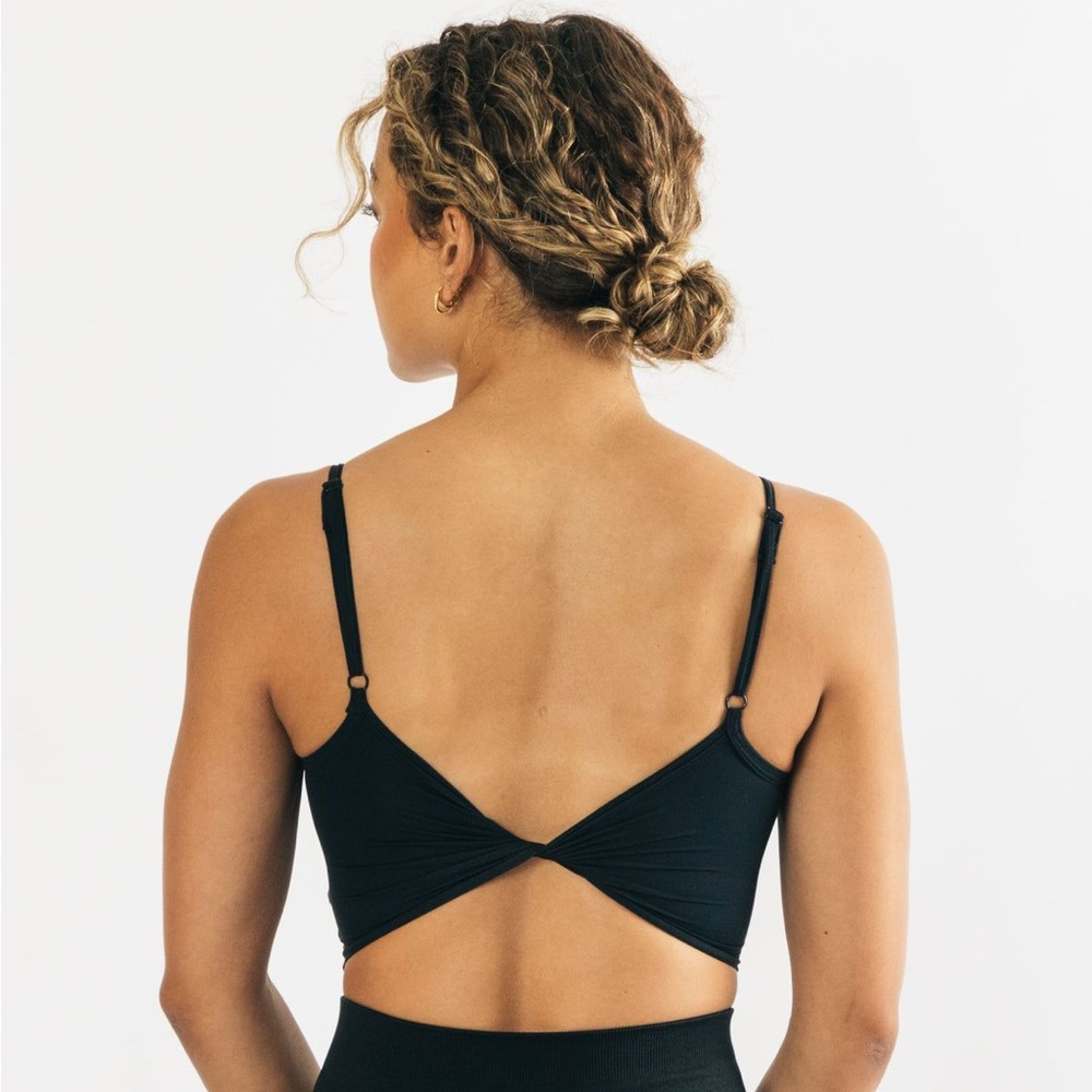 Alphalete Ultrasoft Allure Tank